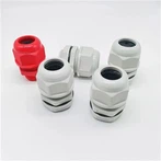 Presetupe din plastic